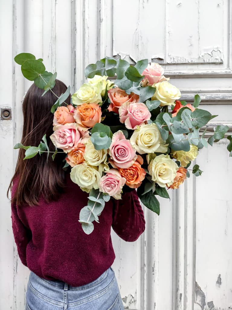 Bouquet cadeau plaisir coloré multicolore roses anniversaire retraite départ remerciements Livraison Le Mans gratuite et envoi en France Chronopost