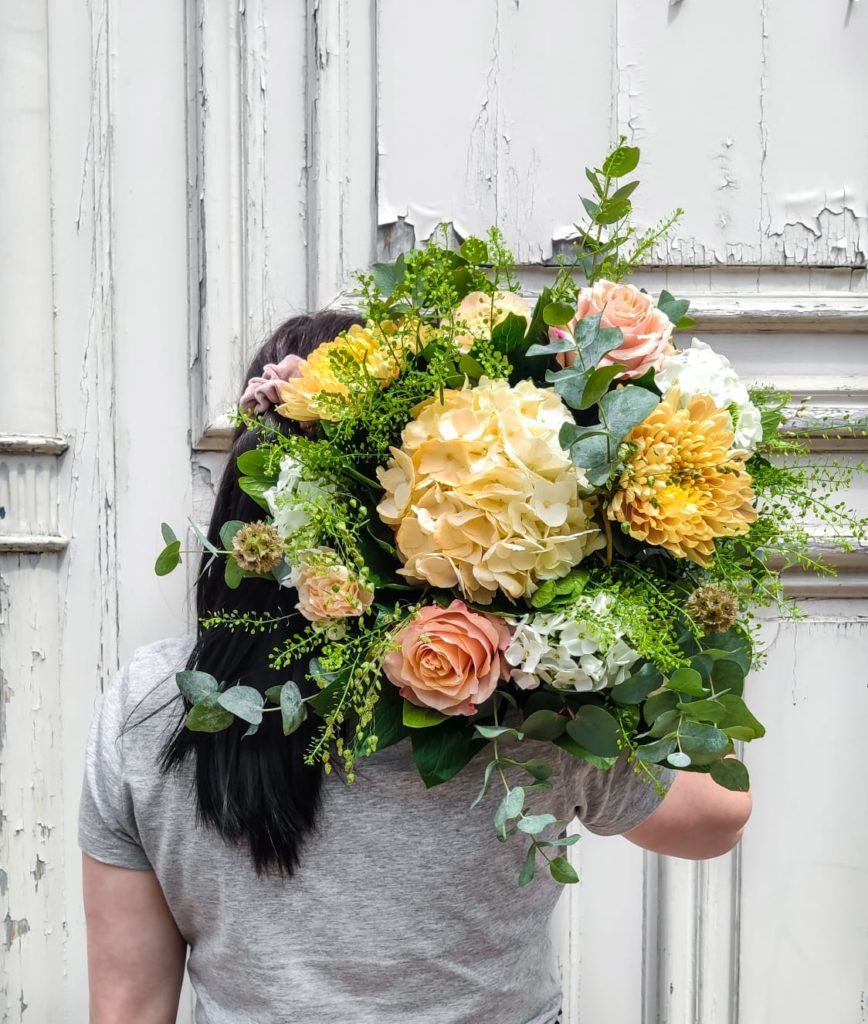 Bouquet chaud cadeau plaisir coloré anniversaire retraite départ remerciements Livraison Le Mans gratuite et envoi en France Chronopost