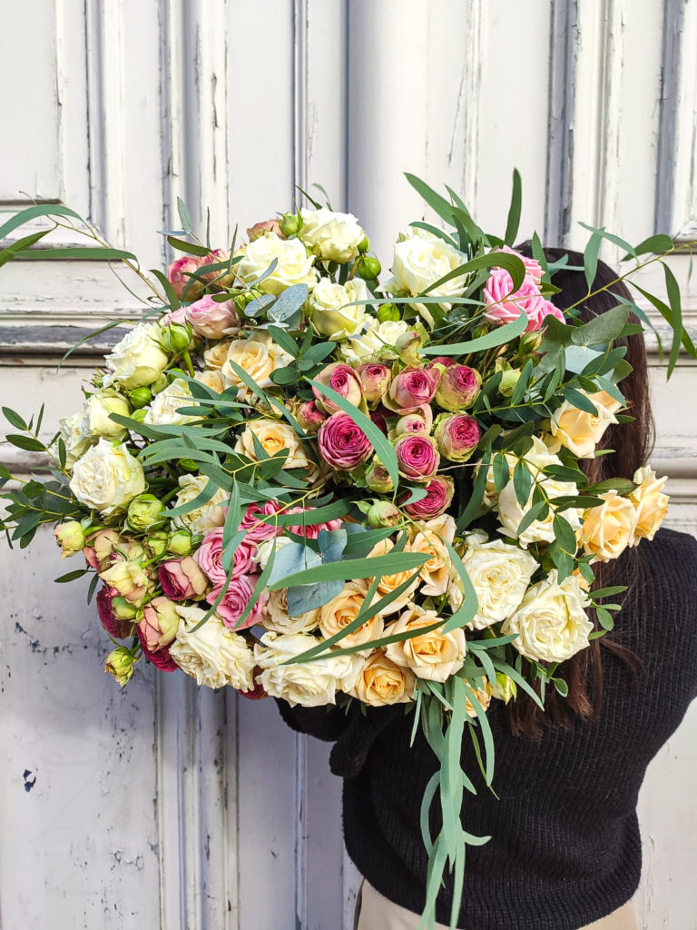 Bouquet de fleurs fraîches - Atelier Armelle Alleton, fleuriste au Mans remerciements Livraison Le Mans gratuite et envoi en France Chronopost