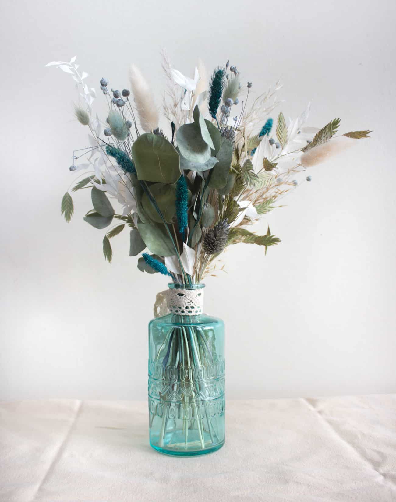 Vase de fleurs séchées - bleu
