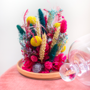 Cloche de fleurs séchées