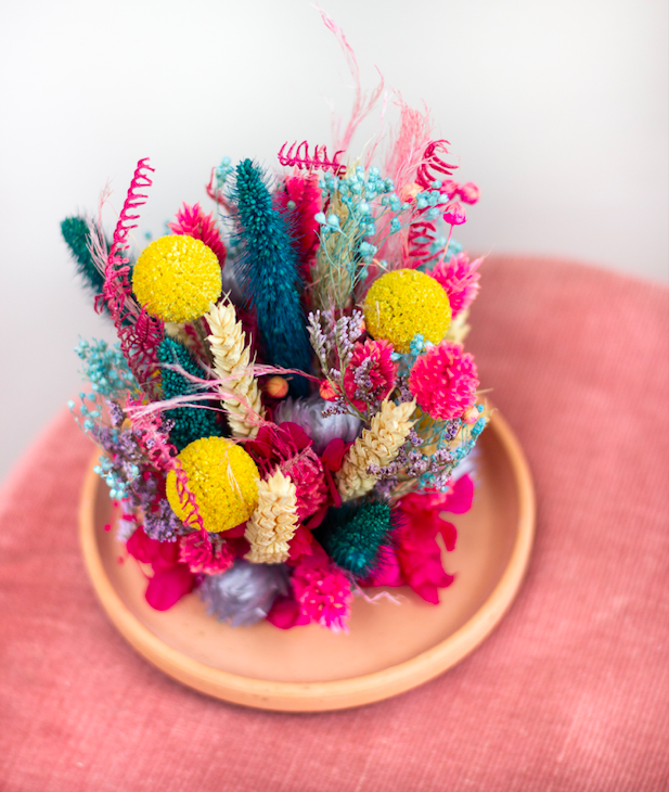 Cloche de fleurs séchées