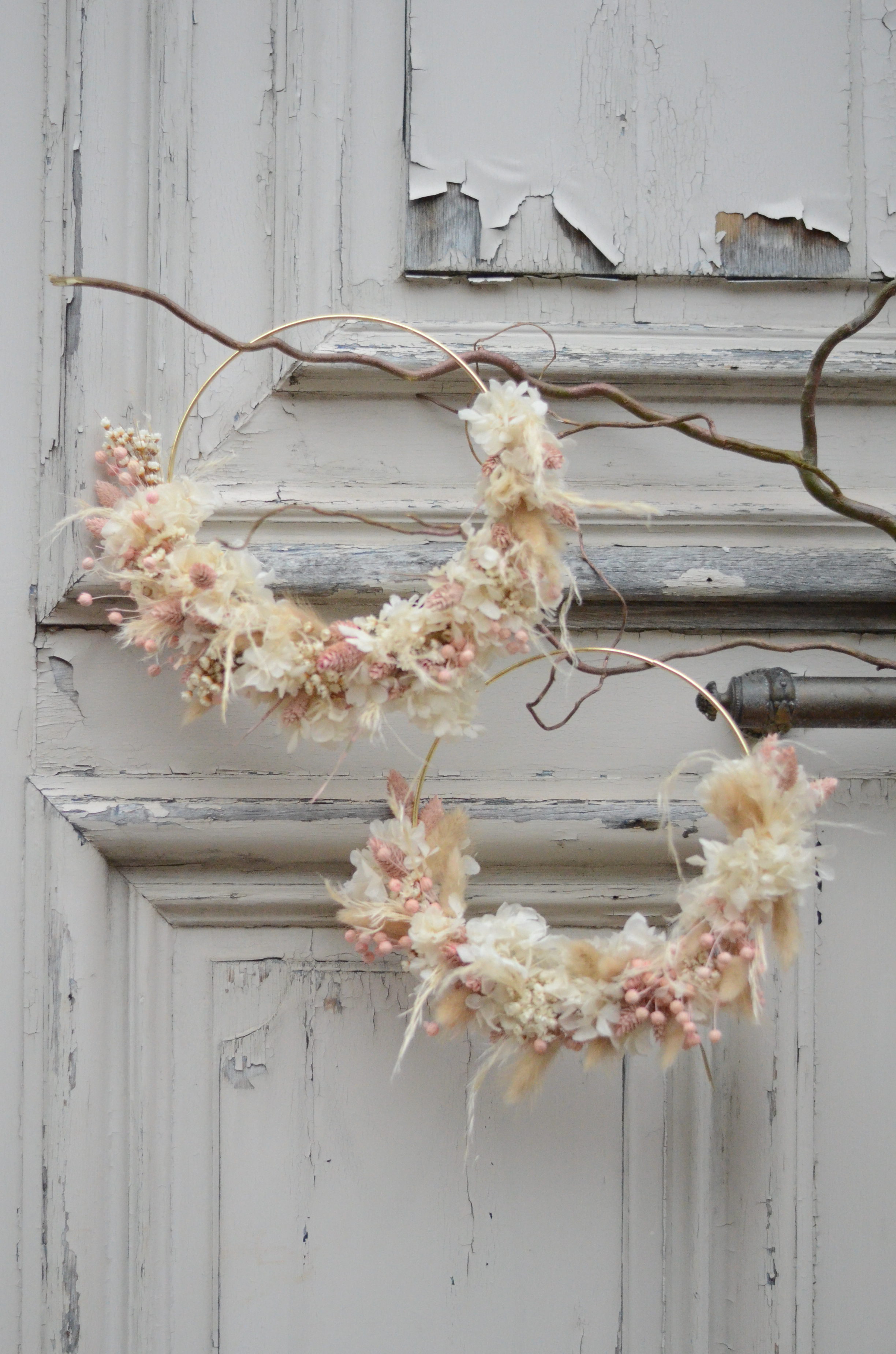 Couronne de fleurs séchées Blanche/Rose