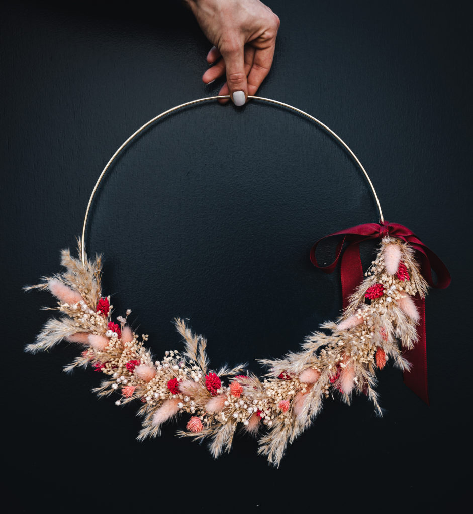 Couronne de fleurs séchées